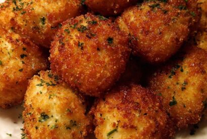 Thumbnail for Broccoli Cheese Balls