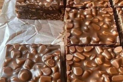 Thumbnail for Caramel Chocolate Crunch Bars