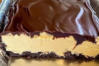Thumbnail for No-Bake Eclair Cake
