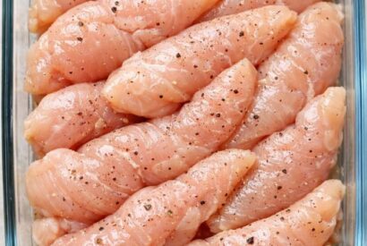 Thumbnail for 5-ingredient oven chicken using raw chicken tenders 